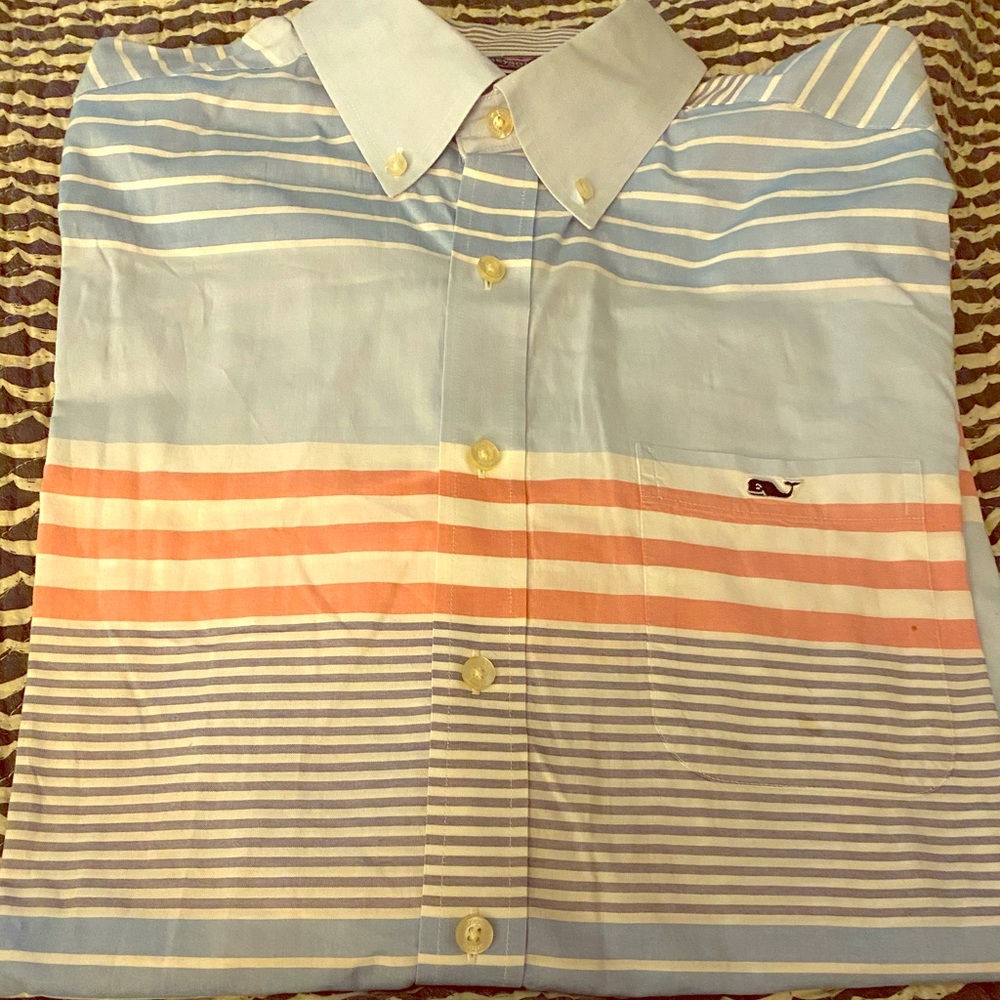 Vineyard Vines Men’s long sleeve shirt